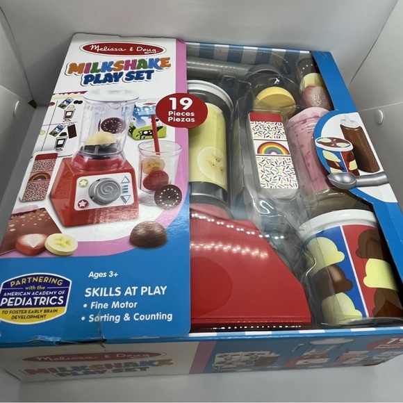 Melissa & Doug Milkshake Play Set Fine Motor & Counting Skills- 19 Pieces-New - Picture 2 of 5